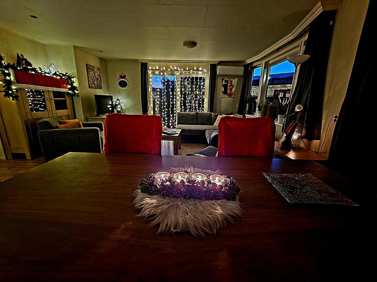 De Corner Van Zeeland Met Jacuzzi Sint Annaland Exterior foto
