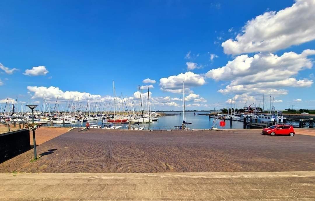 De Corner Van Zeeland Met Jacuzzi Sint Annaland Exterior foto