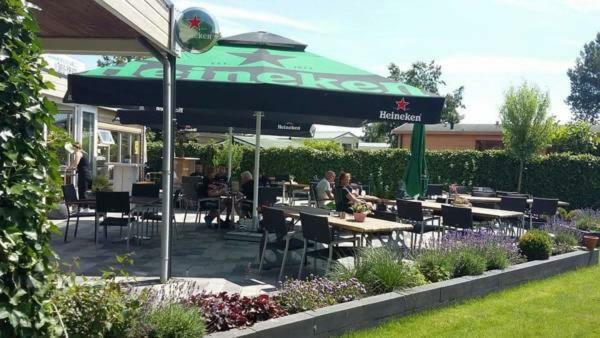 De Corner Van Zeeland Met Jacuzzi Sint Annaland Exterior foto